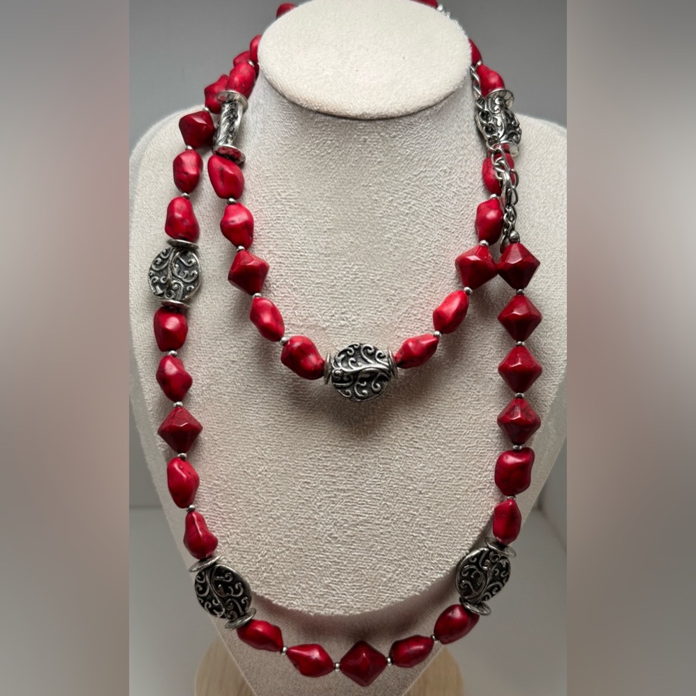 Premier Designs Vintage Red Howlite & Silver Scrolls Beaded Necklace 38”